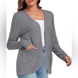 𝓖𝓻𝓪𝔂 𝓦𝓸𝓶𝓮𝓷'𝓢 𝓞𝓹𝓮𝓷 𝓕𝓻𝓸𝓷𝓣 𝓒𝓪𝓻𝓭𝓲𝓰𝓪𝓷